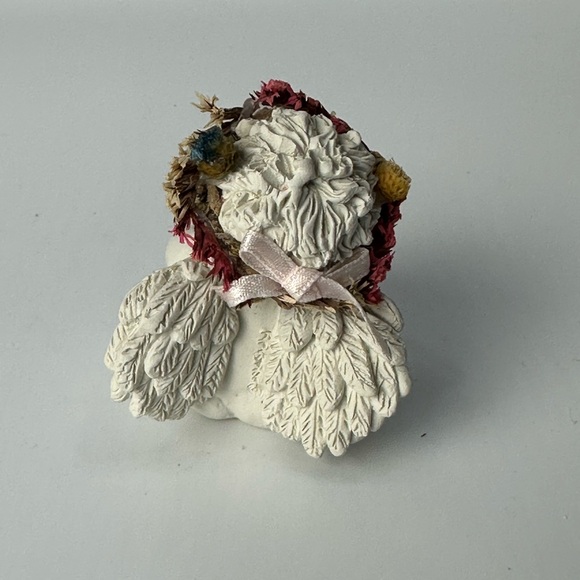 Dreamsicles Collectables Vintage “ Some Bunny to Love “ 1996 Figurine Used - Picture 5 of 6